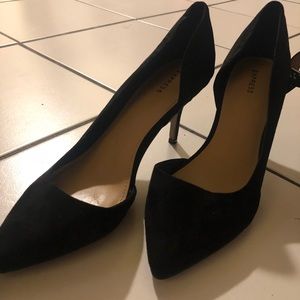 Express Closed Toe Heels